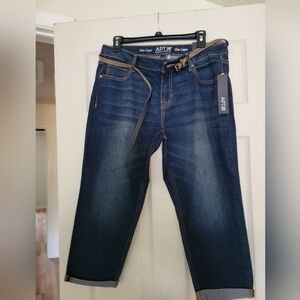 Blue Slim Fit Women's Capri's